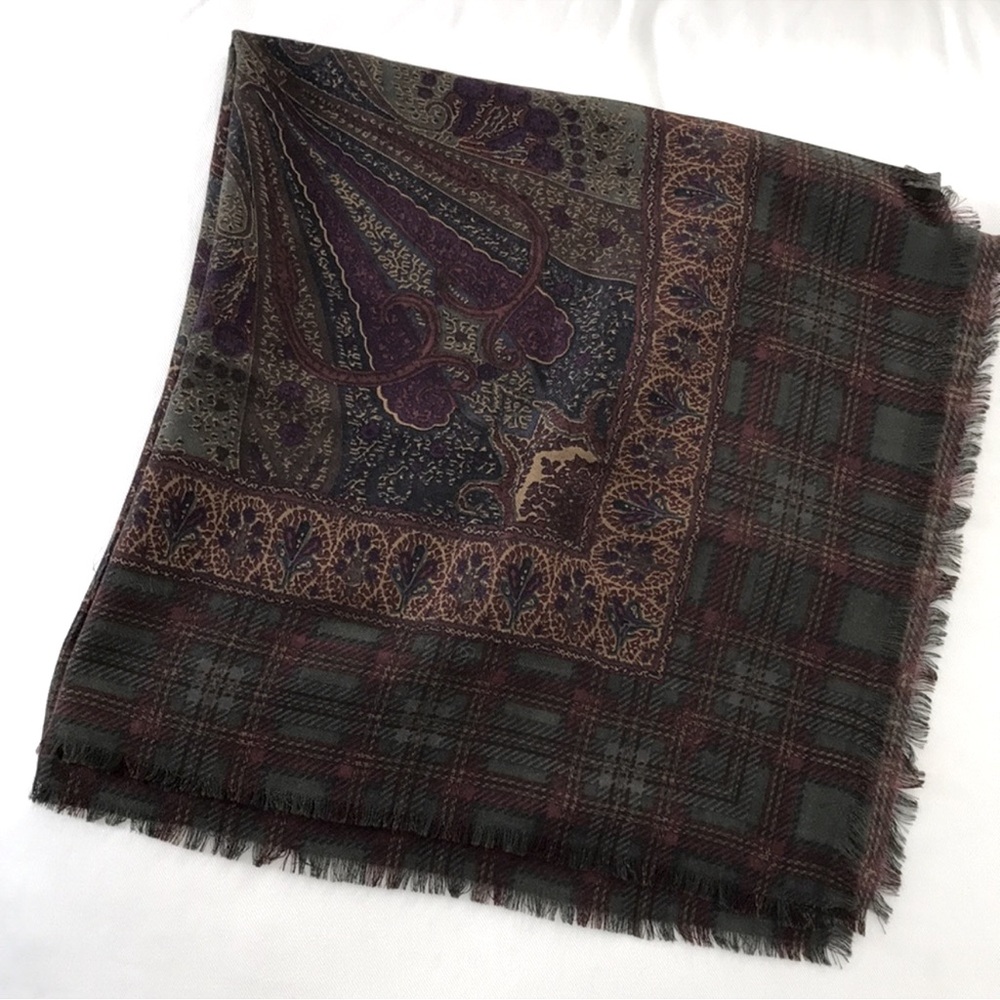 New unisex Ralph Lauren, purple label scarf